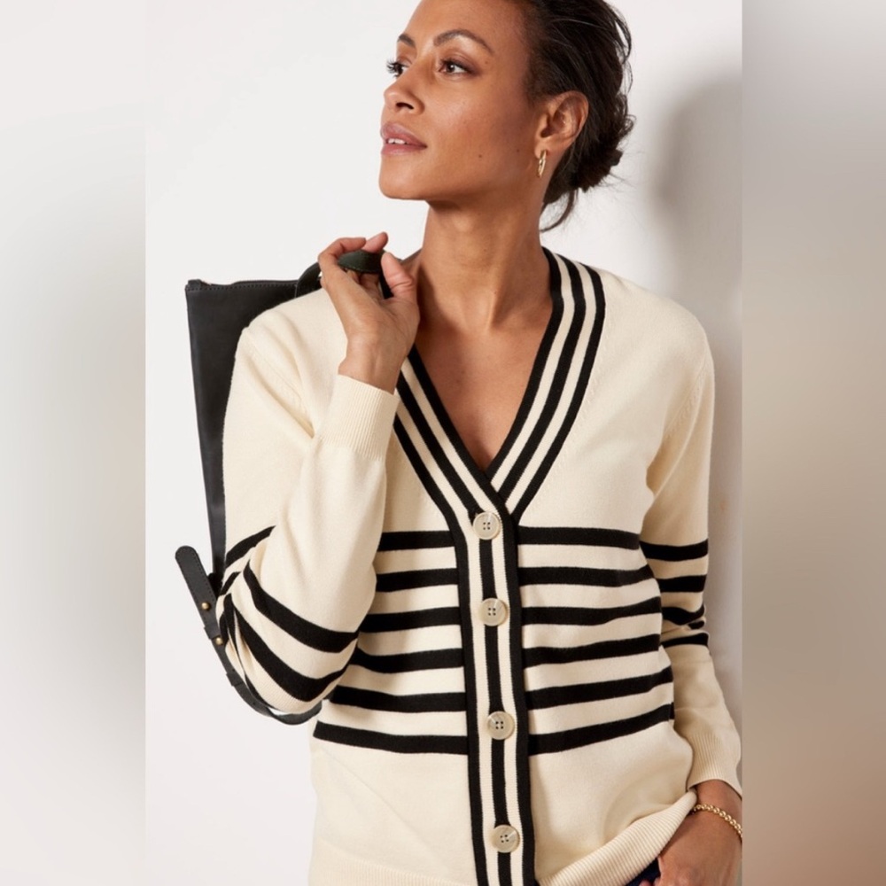 Evereve Joelle Cardigan Striped Black and Cream Women's Sweater - Size S